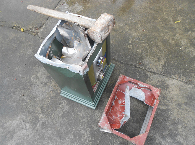Sự Thật Đằng Sau Các Mẫu Két Sắt Giá Rẻ