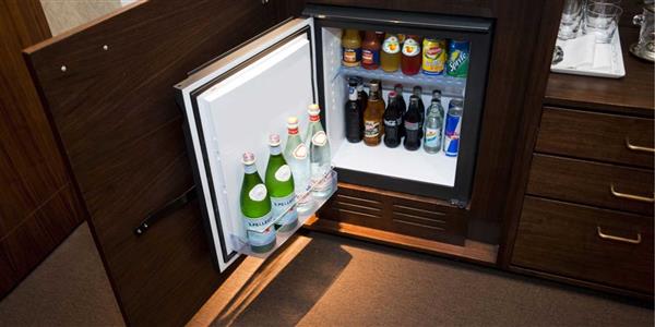 Minibar - Chiếc tủ mát của thời đại mới
