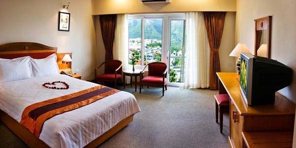 Két Sắt Điện Tử Nên Mua