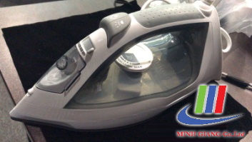 Bàn là hơi nước EC3001